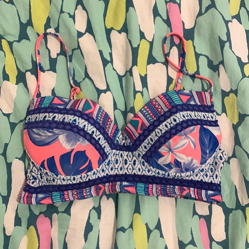 Woman’s bikini top